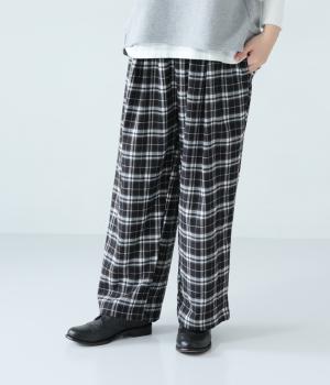 タータンチェック風ストレートタックパンツ