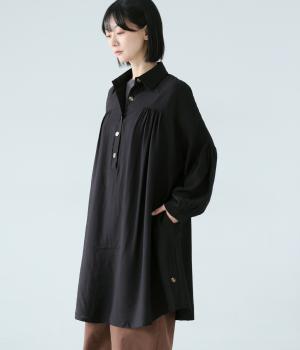 フロント釦ロングプルオーバー