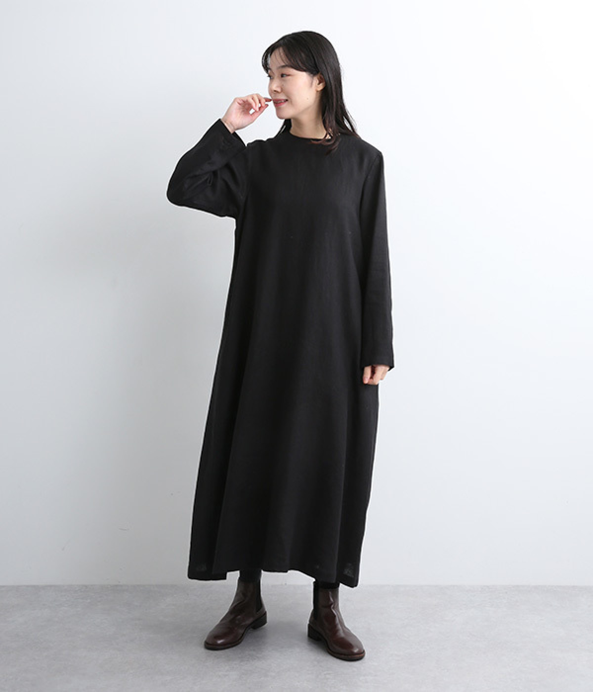 リトアニアリネン後ろあきワンピース（nofl）の商品詳細