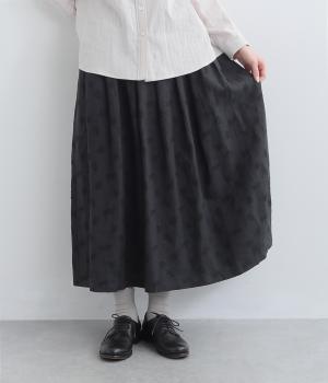 リネンオリーブ刺繍タックスカート