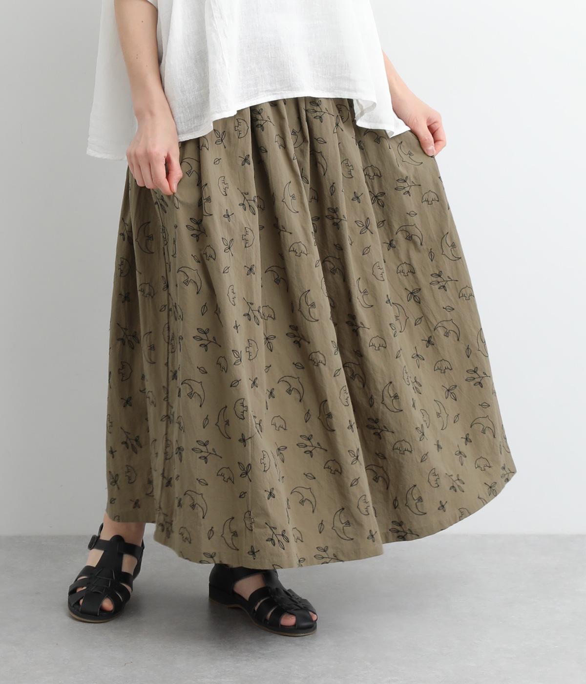 先染めコットン 9分丈総柄刺繍スカート（cloudnine）の商品詳細