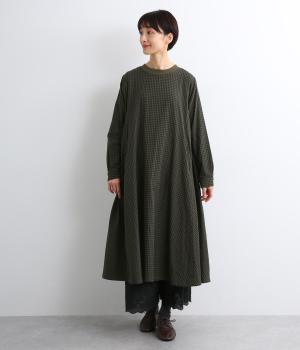 先染めコットンWガーゼ無地+リブクルーネックAラインワンピース(カーキ-F)