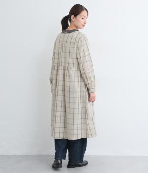 コットンリネン配色襟ギャザーフレアワンピース(ライトベージュ-F)