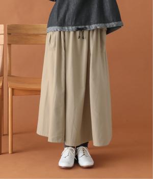 ウエストタック入り9分丈ロングフレアスカート