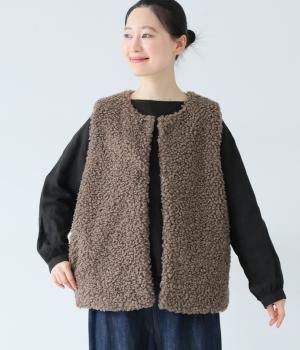 フェイクファー×花柄プリントベスト(モカ-F)