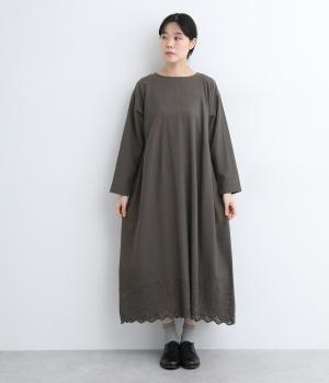 コットンリネン裾パネル刺繍ワンピース