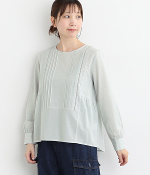 はしごレース入りピンタックプルオーバー