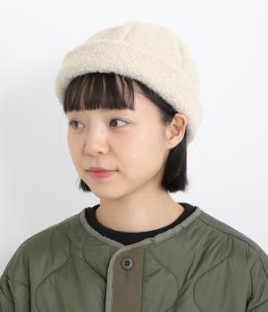 ポリエステルプードルボア隠れワッペン付きボアロールキャップ