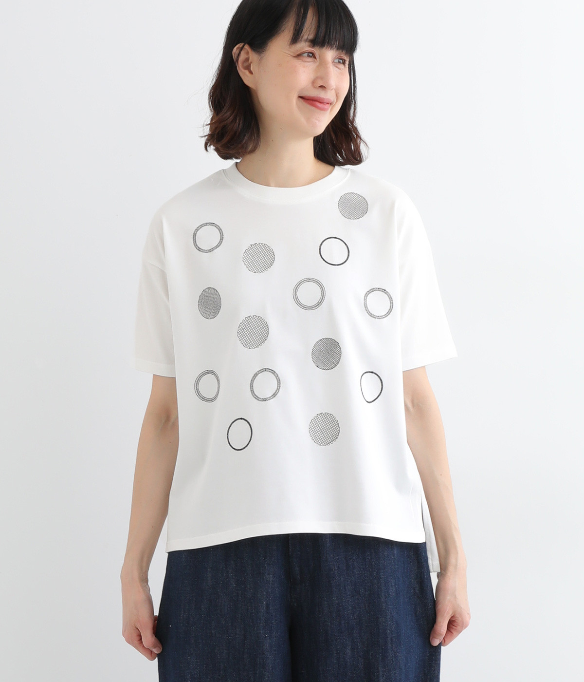 ドット刺繍Tシャツ(オフホワイト-M)