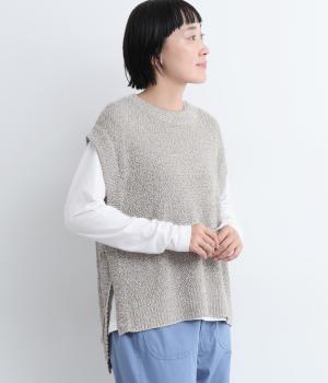 サイドスリットニットベスト