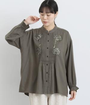 テープ刺繍ピンタックブラウス(カーキ-F)