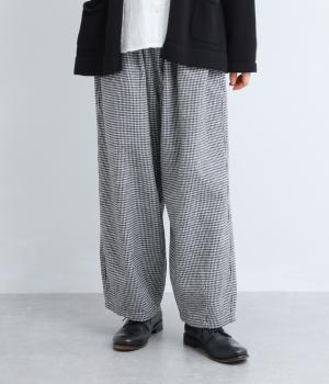 先染チェックタック入りワイドパンツ(キナリ×ブラック千鳥-L)
