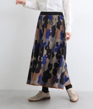 ウールジャカードフラワー柄ニットスカート