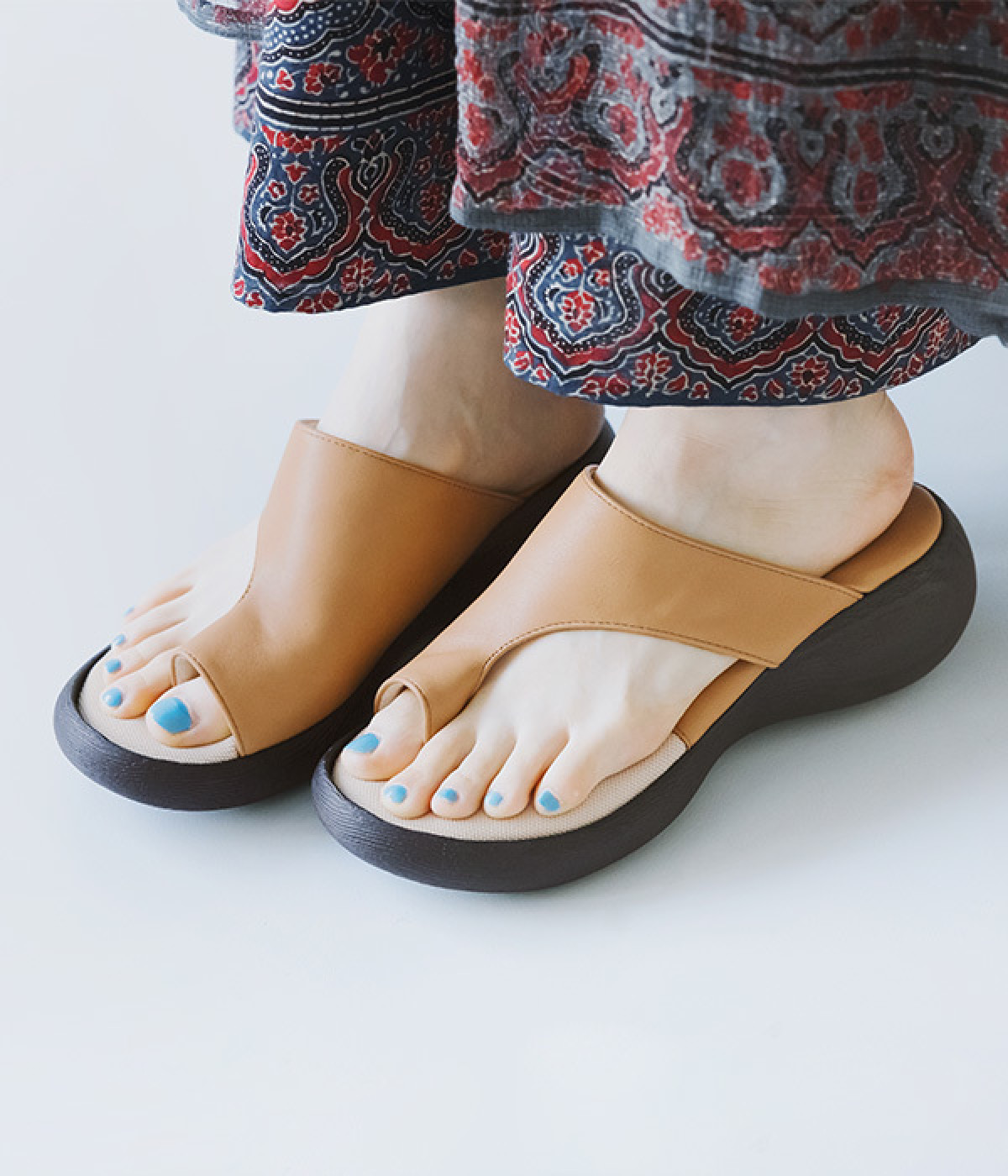指付きサンダル(厚底)(ライトブラウン-S)