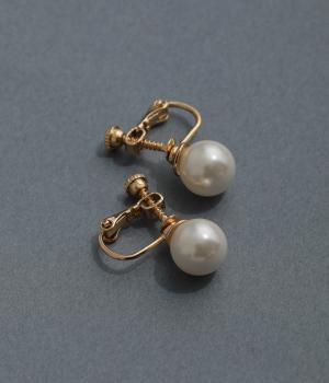 1粒パールイヤリング