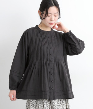 コットンリネンキャンブリックピンタックプルオーバー