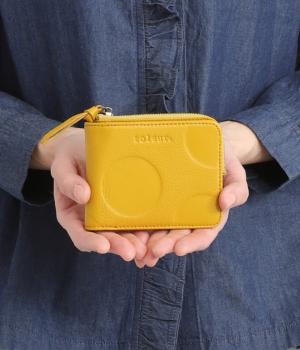 カウレザードットフタツオリウォレット