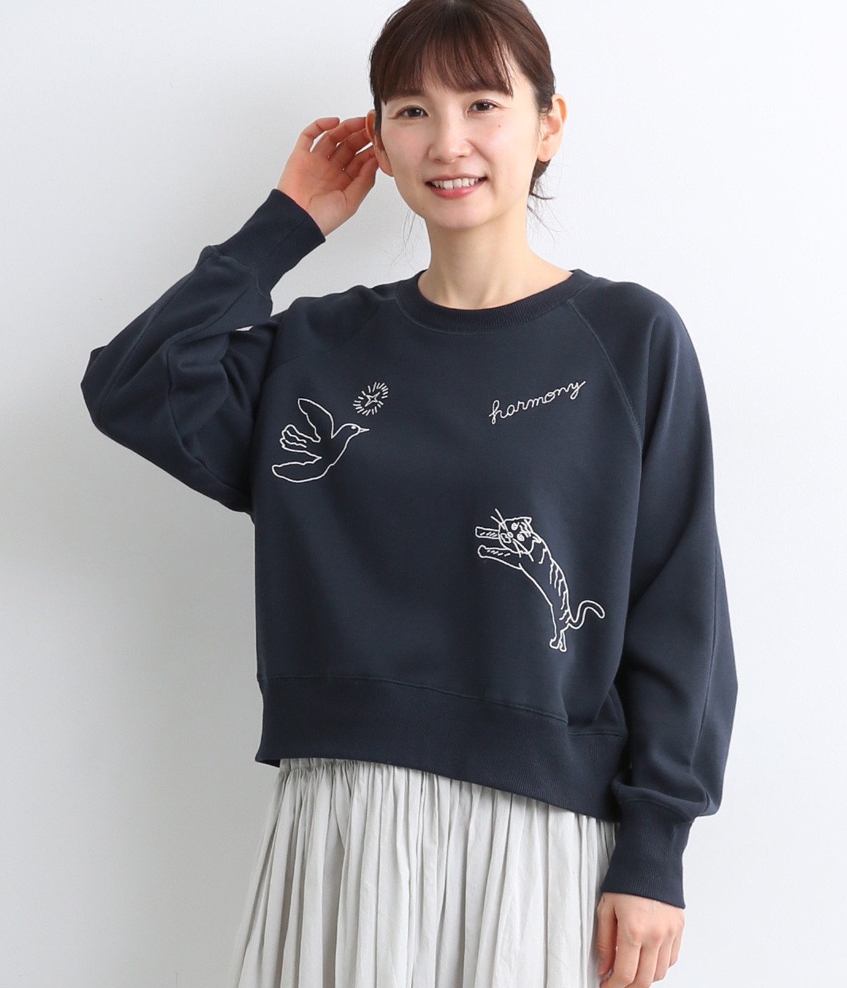 スーベニア刺繍クロップドスウェット(ネイビー-ONESIZE)