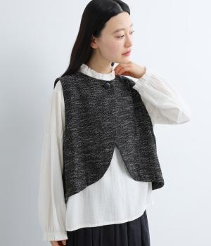 ツイード風うしろ重ねラウンドベスト