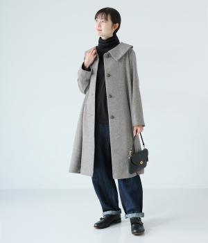 ウール混襟付きフレアコート