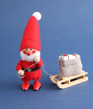 そりを引いたサンタ