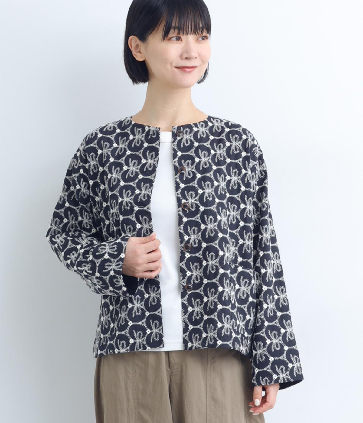 リボン刺しゅうBOXジャケット(クロ-F)