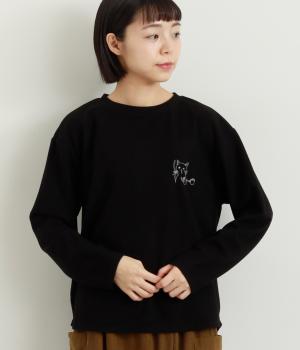 読書ネコ刺しゅう裾ラウンドプルオーバー(クロ-F)