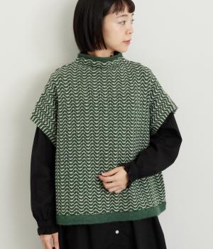 柄編ニットポンチョベスト(グリーン×アイボリー-F)