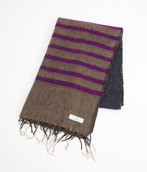 手織りアシンメトリー柄ショール