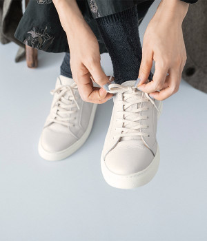 かかとクッションスニーカー(アイボリー-245)