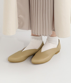 Vカットバブーシュ