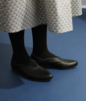 Vカットバブーシュ(ブラック-230)