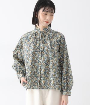 フラワーレイヤースタンドネックシャツ