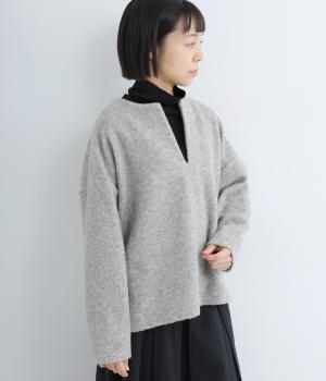 リサイクルウールハーフスリットプルオーバー