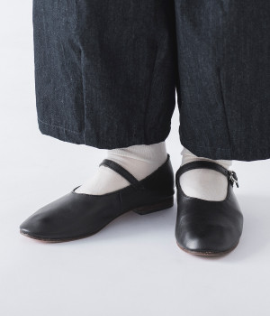 ストラップシューズ(ブラック-36)