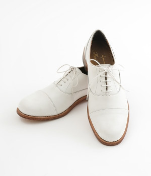 内羽根ストレートチップシューズ(ホワイト-36)