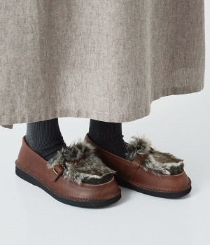 SEVRES FUR　ローファー