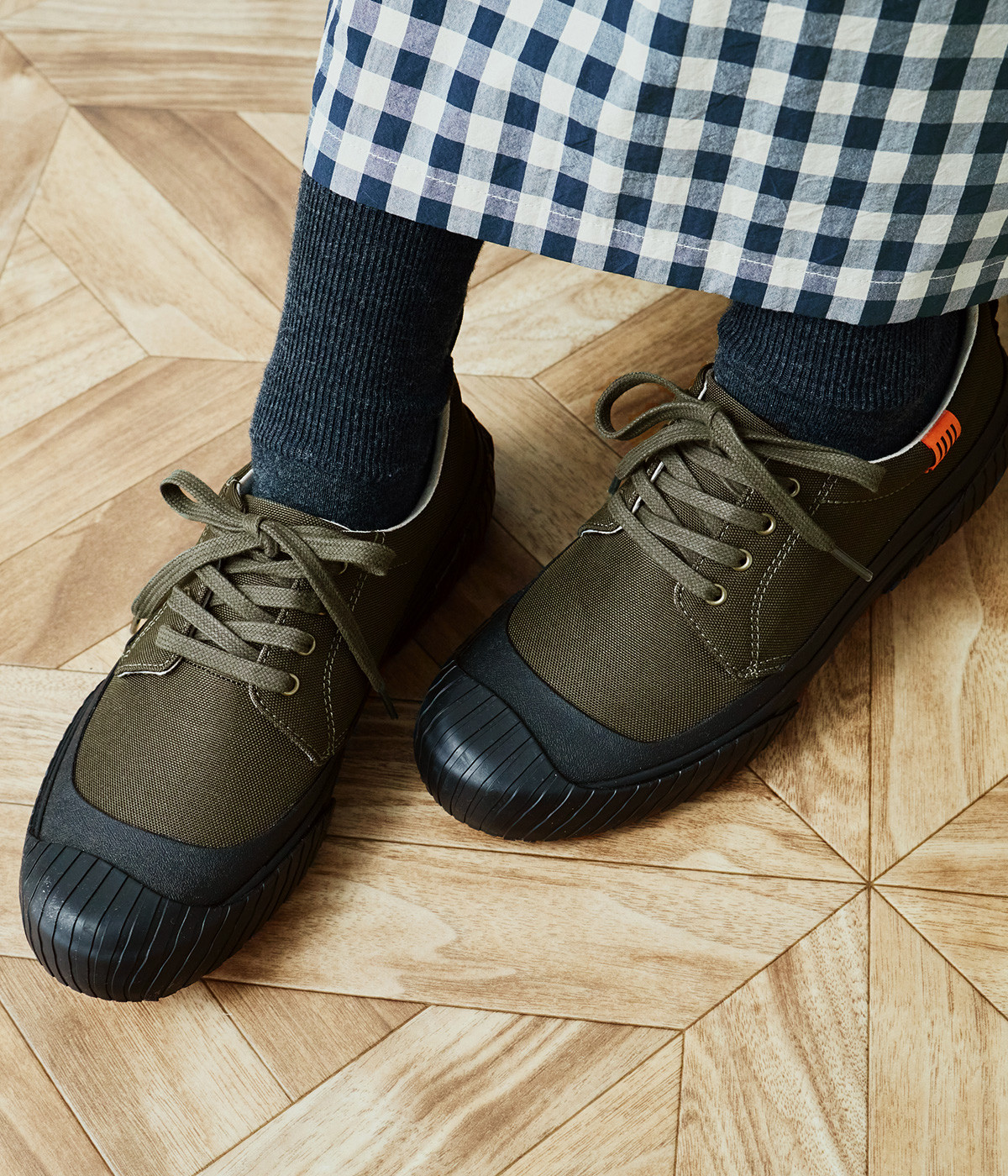 UO11(カーキ-5)