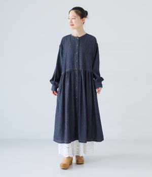 コットンリネンデニムシャーリングワンピース