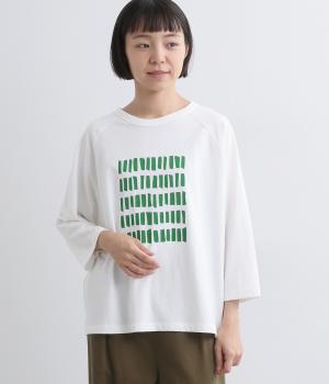 ラフィ天竺前後差ラグランブロックプリント8分袖T(オフホワイト-F)