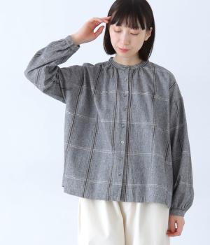 コットン表起毛バンドカラーネックギャザーシャツ