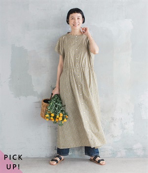 小花柄ボトルネックワンピース(イエロー-ONESIZE)