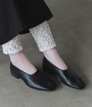 別注｜PUMPS(ブラック-235)