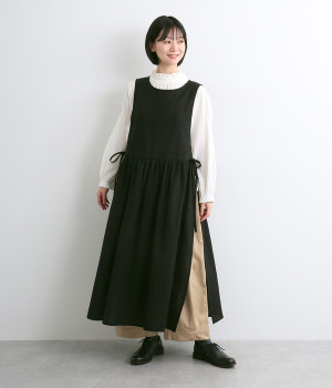 コットンリネンエプロンワンピース(ブラック-ONESIZE)