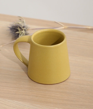 MUG I