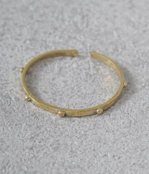 真鍮スーリヤイヤーカフ