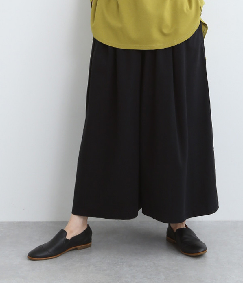 コットンレーヨンフレアーワイドパンツ
