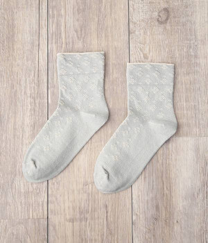 やさしいソックス　なずな