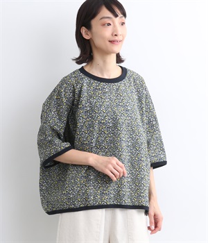 【toujours ensemble】コットンローンミラクルウェーブ小花柄5分袖クルーネックトリミングプルオーバー(ネイビー-ONESIZE)