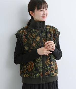 フリースプリントボタニカル柄ハイカラーベスト
